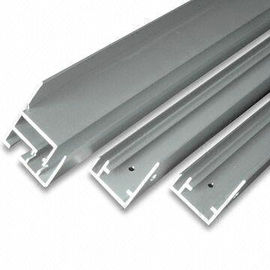 6060 T5 / T6 স্ক্রু যুগ্ম, ব্রোঞ্জ অ্যালুমিনিয়াম সৌর ফ্রেম সঙ্গে অ্যালুমিনিয়াম সৌর প্যানেল ফ্রেম