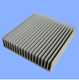 মিল সমাপ্ত অ্যালুমিনিয়াম Heatsink এক্সট্রুশন প্রোফাইল নেতৃত্বে ল্যাম্প / সিএনসি মেশিন সঙ্গে হাল্কা