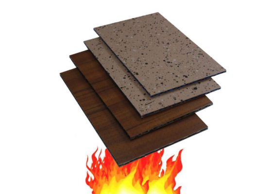 উচ্চ সমতলতা অ্যালুমিনিয়াম কোর কম্পোজিট প্যানেল নিরোধক জারা প্রতিরোধের A2