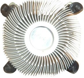 মিল সমাপ্ত অ্যালুমিনিয়াম Heatsink এক্সট্রুশন প্রোফাইল নেতৃত্বে ল্যাম্প / সিএনসি মেশিন সঙ্গে হাল্কা